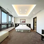 Orakai Insadong Suites